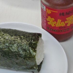 キムチの素＆ごま油でのり巻きご飯**